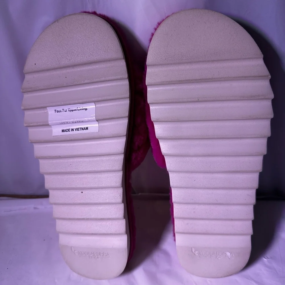 Koolaburra Fuzzy Magenta Kids Slippers